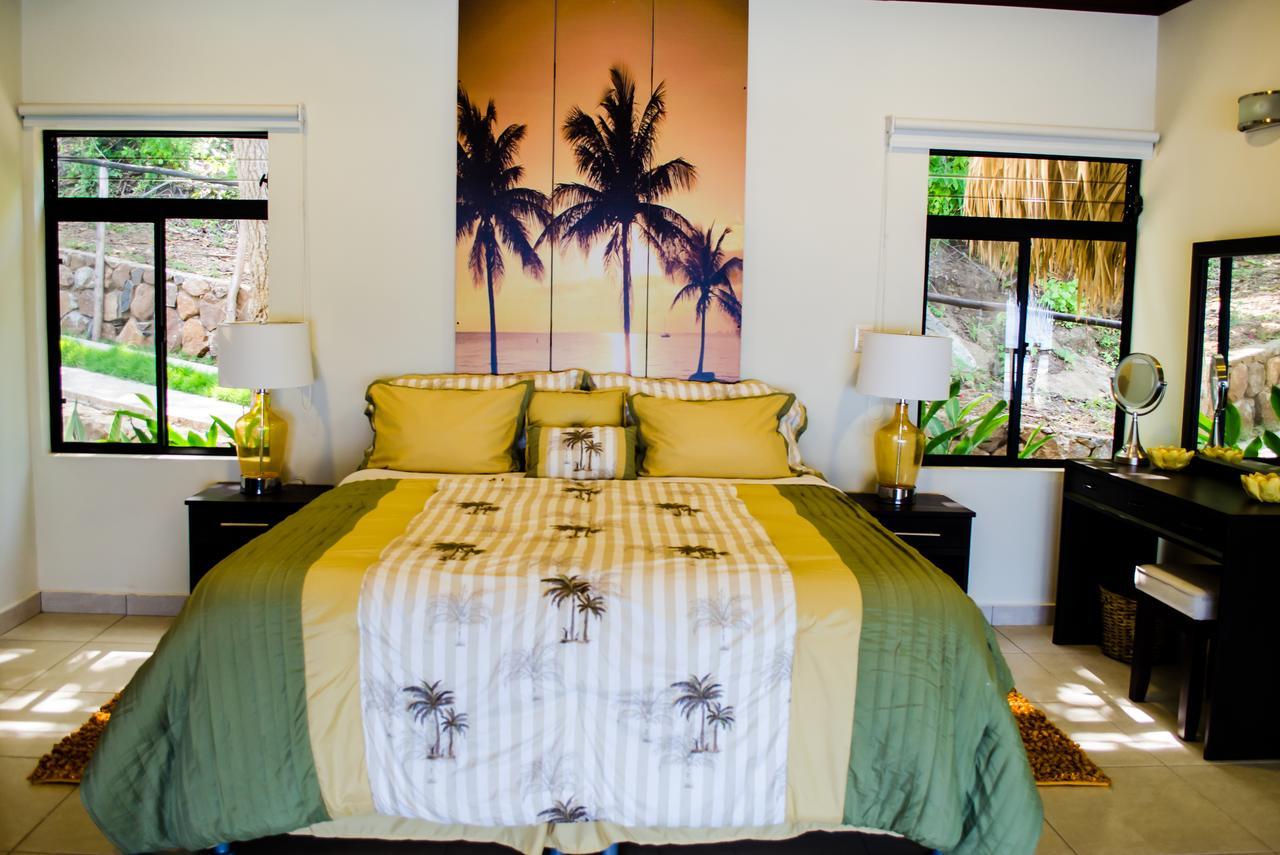 Paraiso Escondido Hotel Villas & Resort El Níspero エクステリア 写真