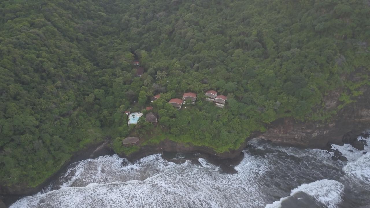 Paraiso Escondido Hotel Villas & Resort El Níspero エクステリア 写真